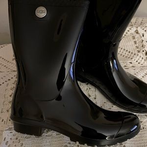 UGG Sienna Rainboots
